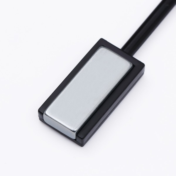 BORN PRETTY Magnet s dvije glave - 42347