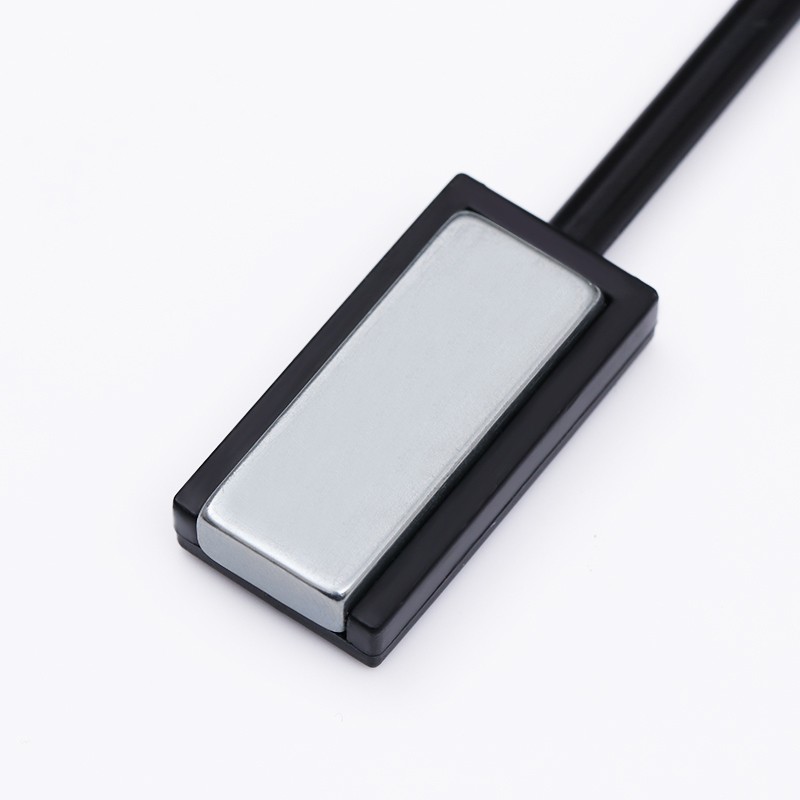 BORN PRETTY Magnet s dvije glave - 42347