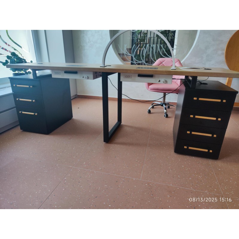 Stol za manikuru Doppio - izložbeni primjerak